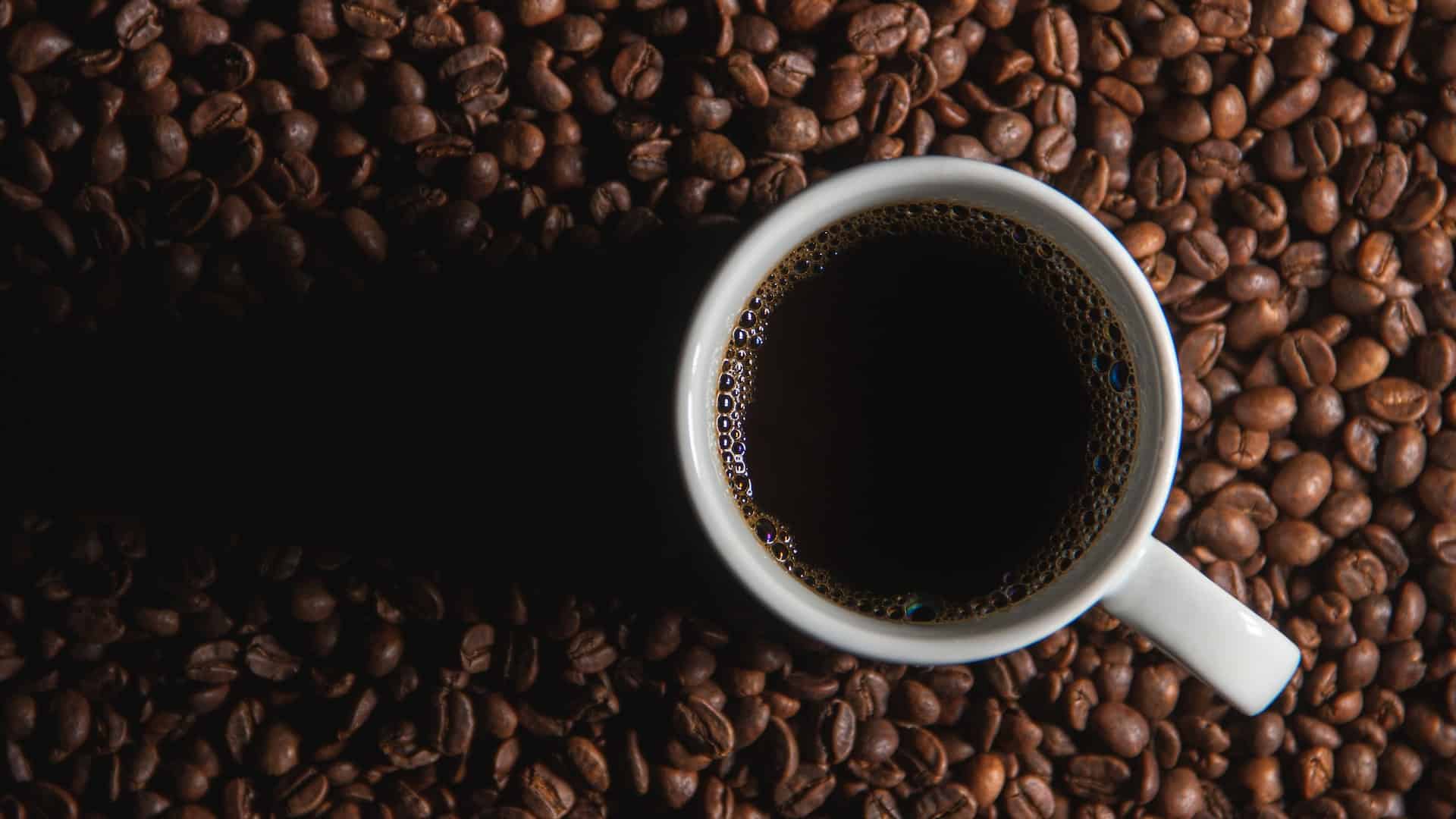 Decaf Whole Bean Coffee – Why It’s the Best Choice for Health-Conscious Coffee Drinkers