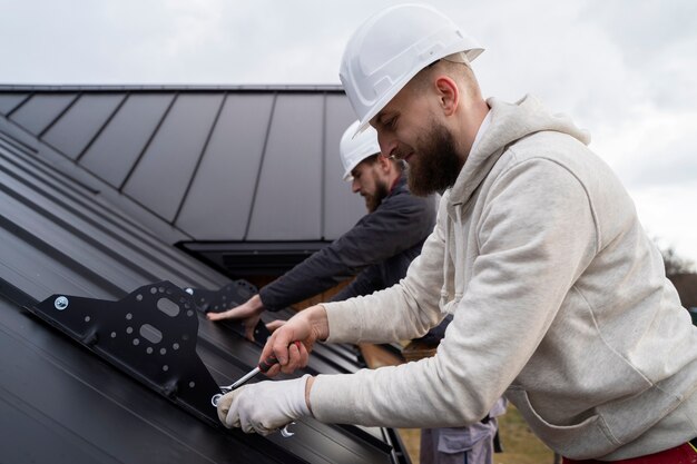 Exploring the benefits of professional roofing services for your home